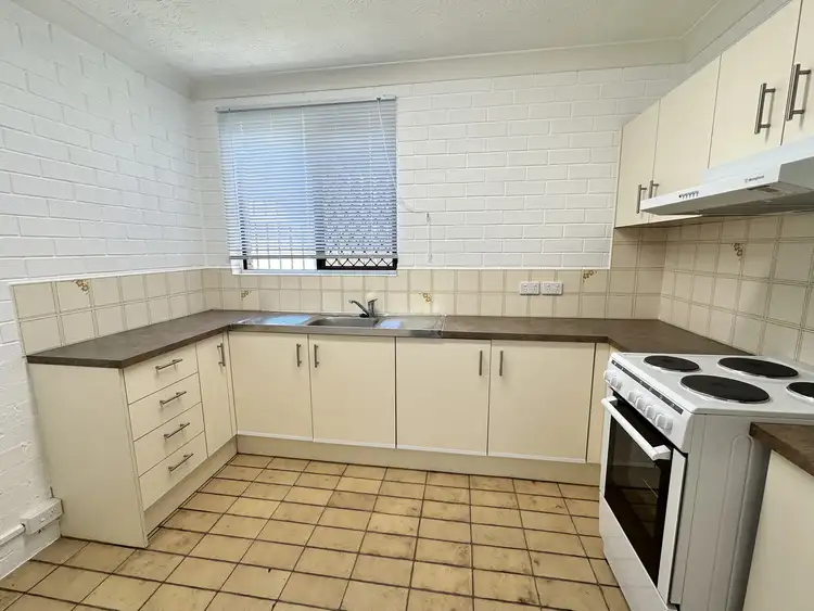 Second view of Homely unit listing, 6/32 Christensen Street, Yeronga QLD 4104