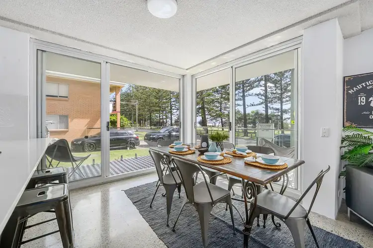 1/158 The Esplanade, Burleigh Heads QLD 4220