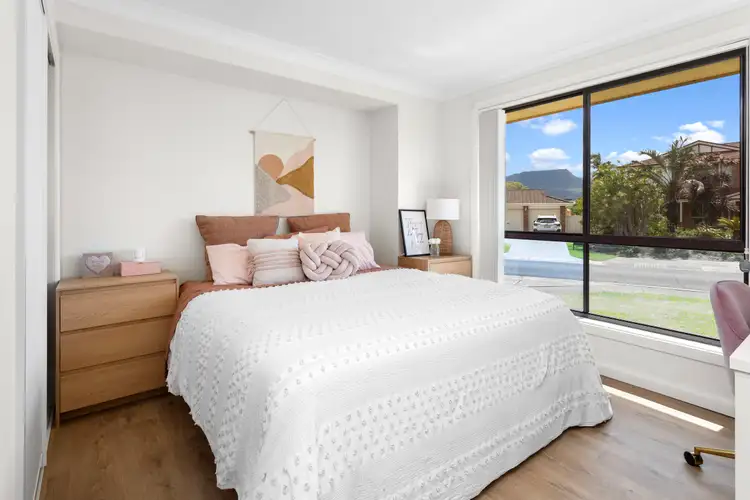 Fourth view of Homely semi-detached listing, 2/17 Sunnybank Crescent, Horsley NSW 2530