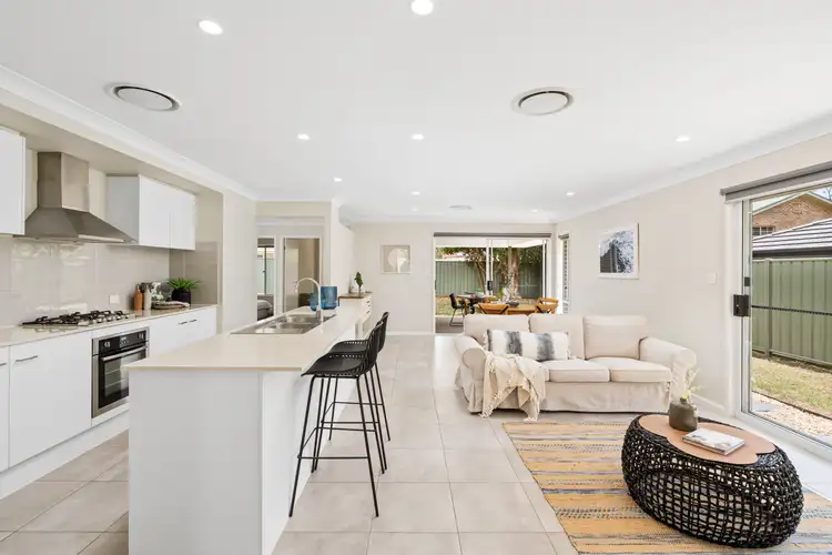 2/42 Reeves Street, Narara NSW 2250