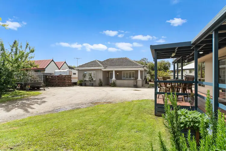 16 Myers Road, Bittern VIC 3918