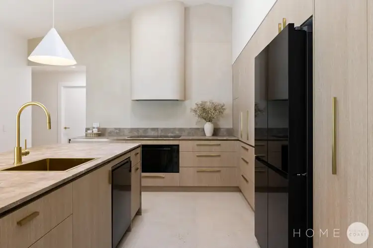 1 Mainsail Place, Twin Waters QLD 4564