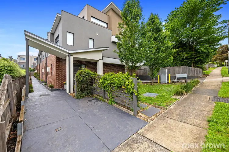 3 Driller Place (417 Main Street)