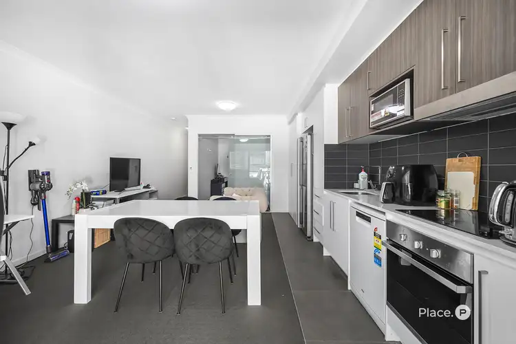 Fifth view of Homely apartment listing, 106/8 Kyabra Street, Newstead QLD 4006