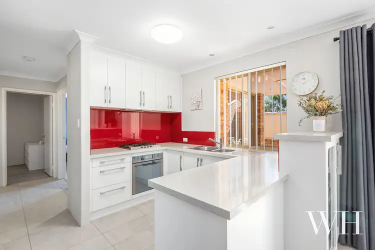 20/1-3 Stanbury Place, Kardinya WA 6163