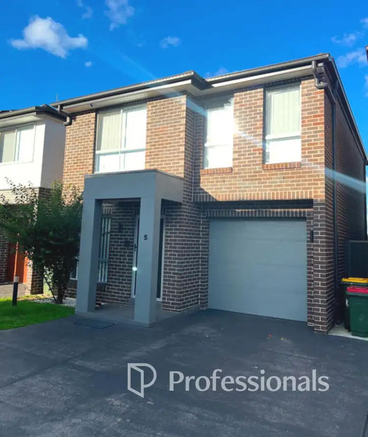 5 Nalah Glade, Riverstone NSW 2765
