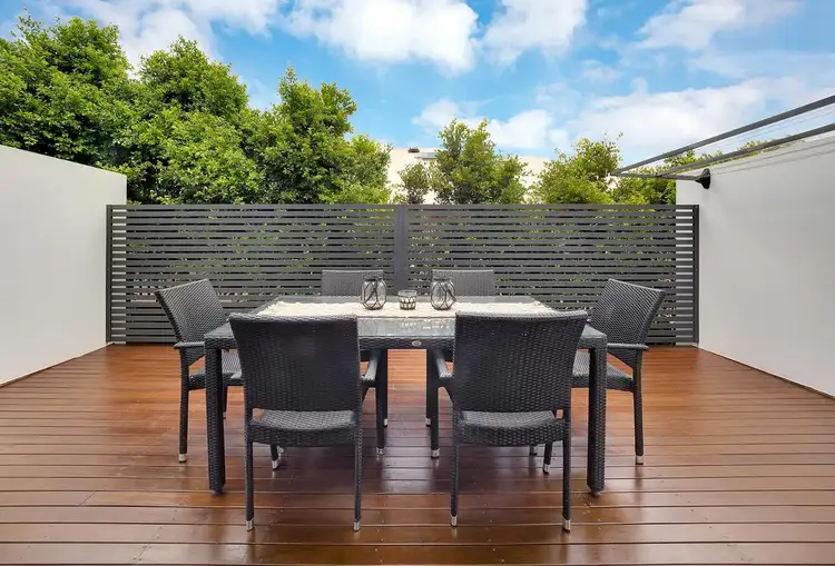 Fifth view of Homely townhouse listing, 4/32 Mcdonald Street, Hawthorne QLD 4171