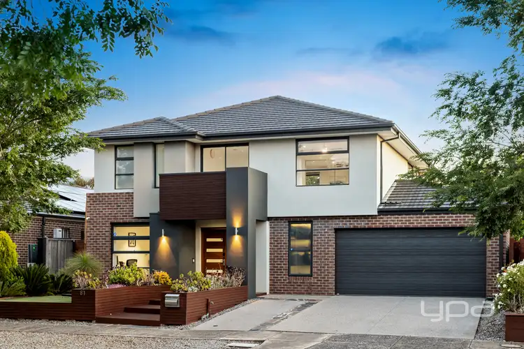 81 Fongeo Drive, Point Cook VIC 3030