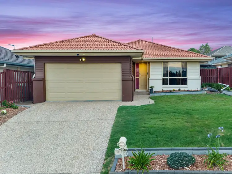 19 Olive Smith Street