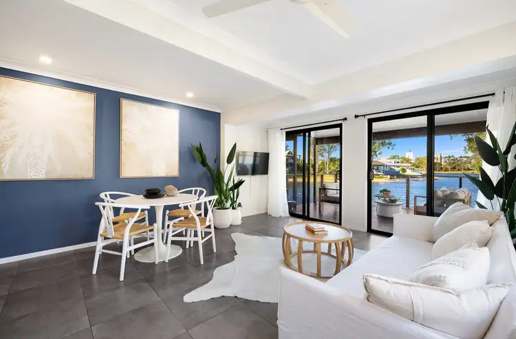 3/6 Sunbird Street, Burleigh Waters QLD 4220