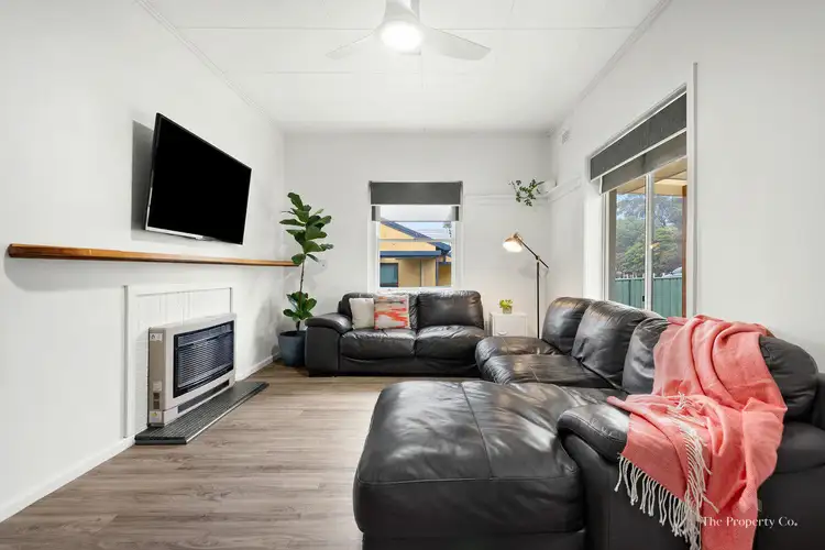 69 Lake Terrace East