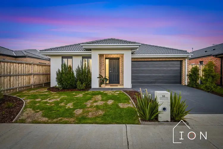 10 Giardino Street, Clyde VIC 3978