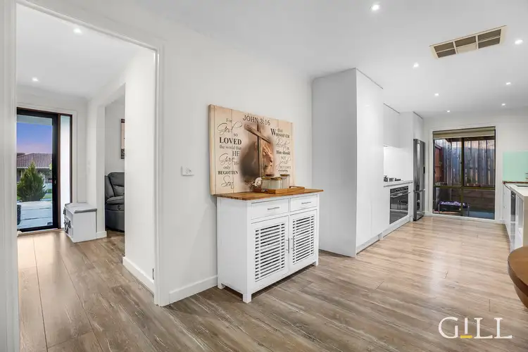 Sixth view of Homely house listing, 18 Claremont Glen, Berwick VIC 3806