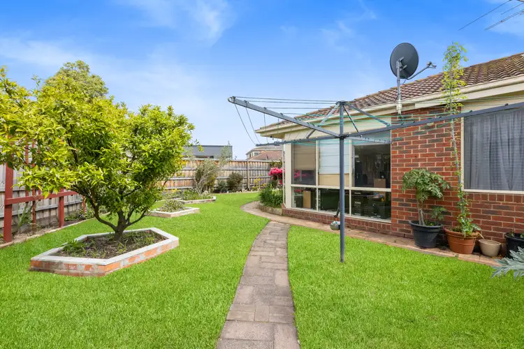 Fourth view of Homely house listing, 32 peveril Crescent, Cranbourne North VIC 3977