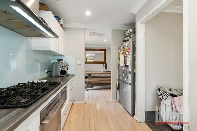 1/27 Blockley Way, Bassendean WA 6054