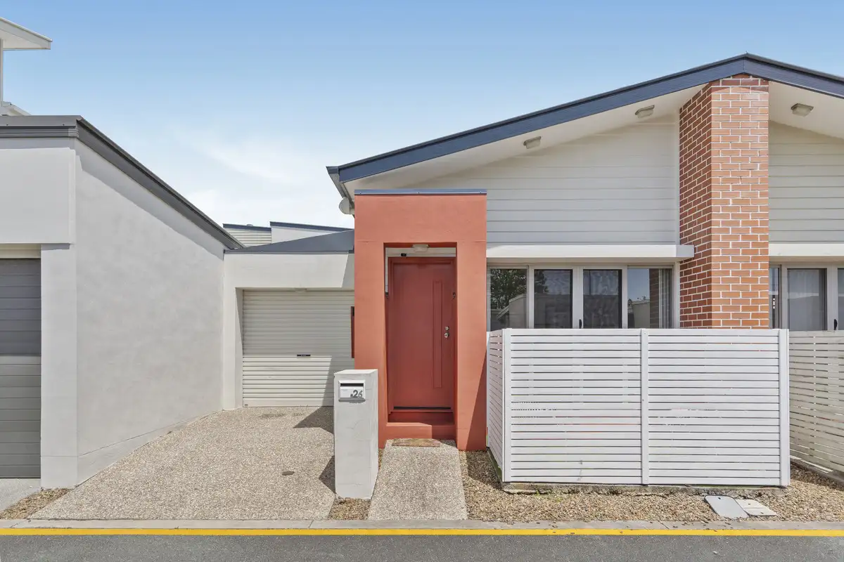 Main view of Homely townhouse listing, 26 Jenolan Lane, Fitzgibbon QLD 4018