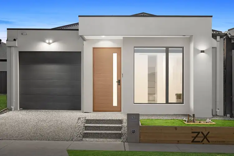 5 Ash Grove, Donnybrook VIC 3064