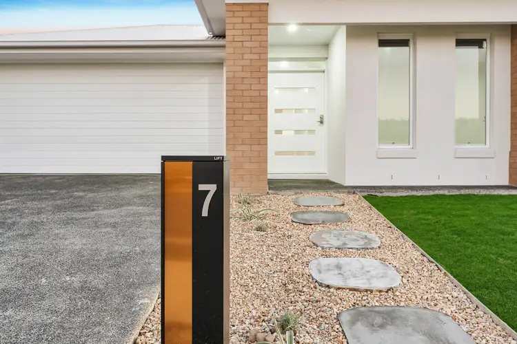 Second view of Homely house listing, 7 Webster Street, White Rock QLD 4306