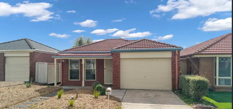 24 Mulberry Pass, Craigieburn VIC 3064