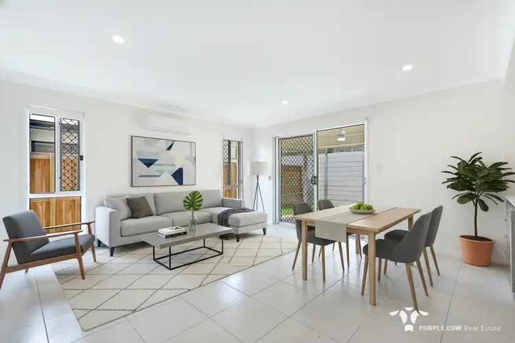 Fourth view of Homely house listing, 1/106 Bloomfield Esplanade, South Maclean QLD 4280