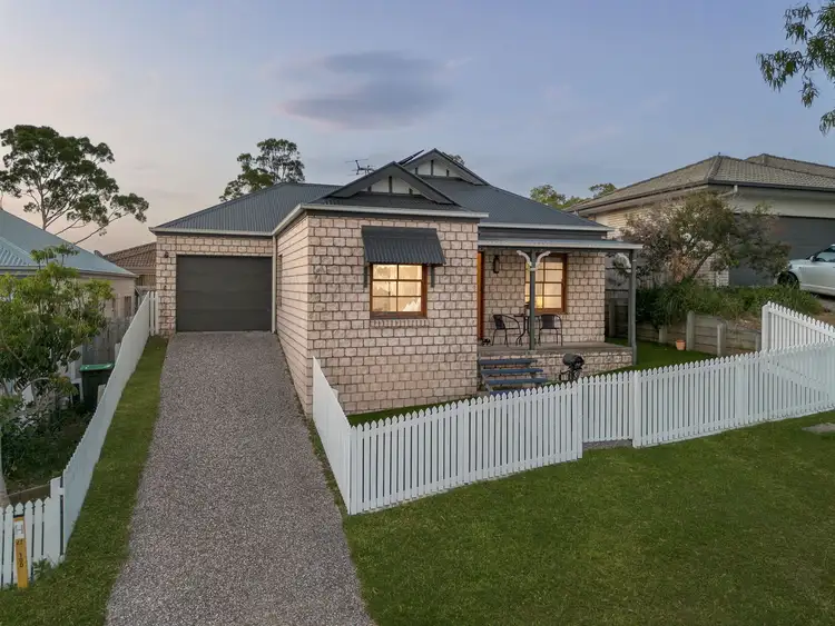 11 Violet Avenue, Springfield Lakes QLD 4300