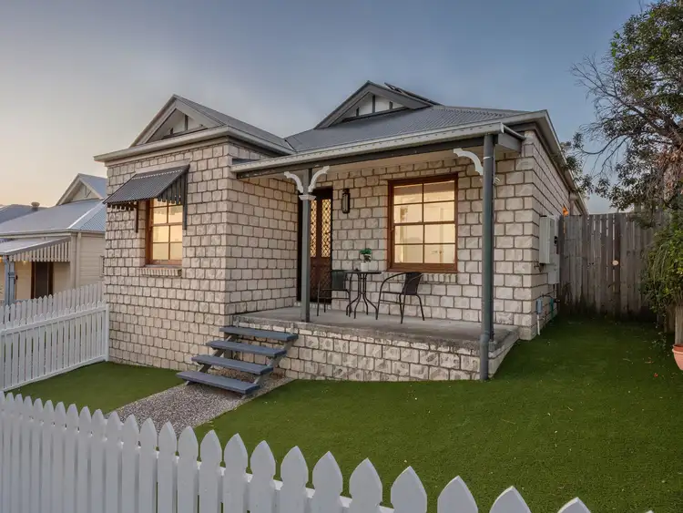 Second view of Homely house listing, 11 Violet Avenue, Springfield Lakes QLD 4300