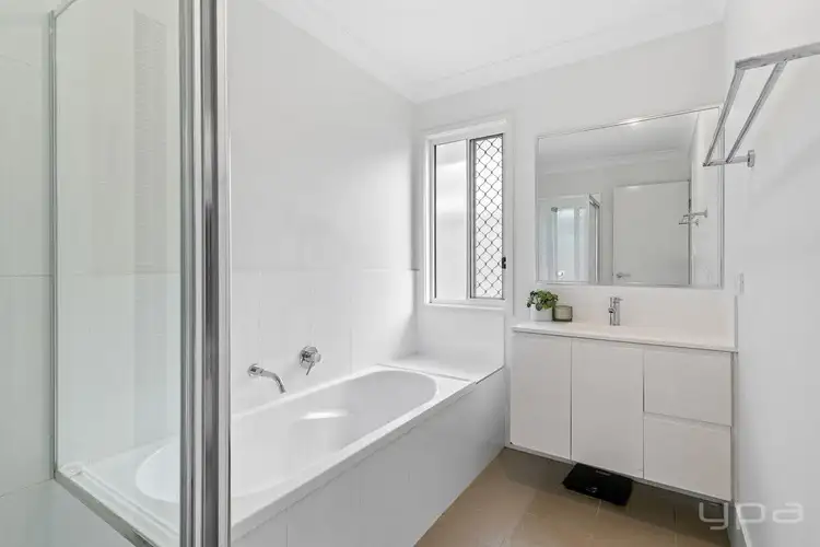 Fifth view of Homely house listing, 8 Nightshade Crescent, Pimpama QLD 4209