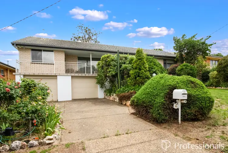 42 White Avenue, Kooringal NSW 2650