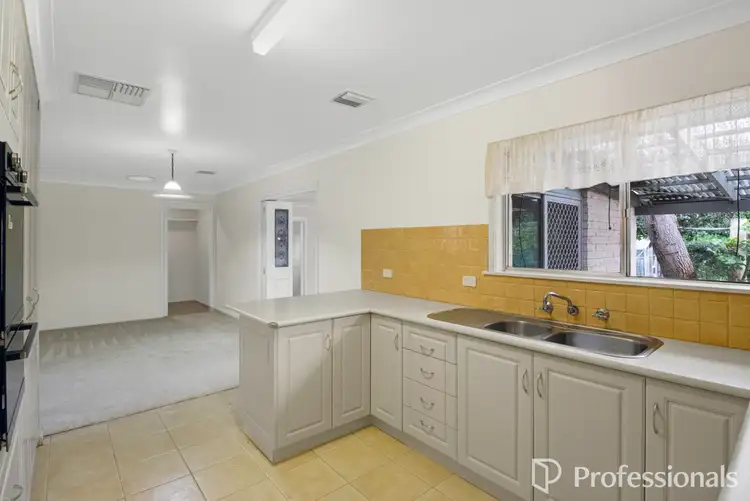 Fourth view of Homely house listing, 42 White Avenue, Kooringal NSW 2650