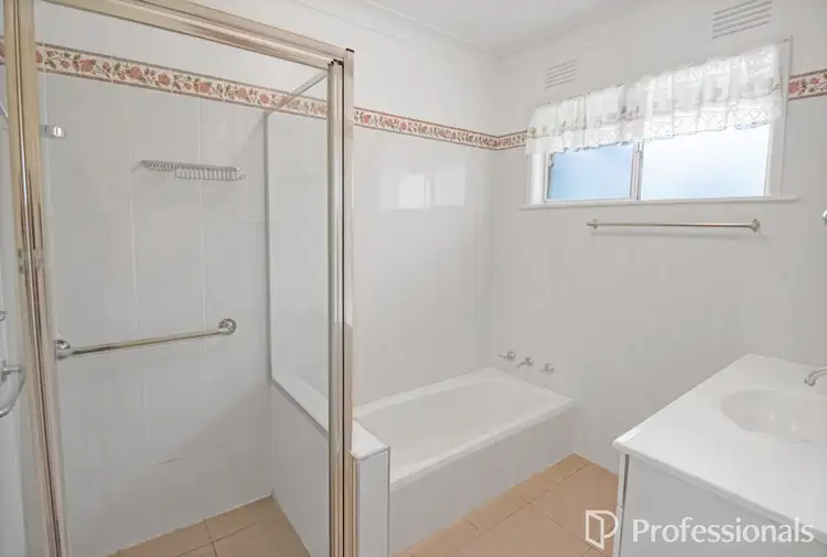 Sixth view of Homely house listing, 42 White Avenue, Kooringal NSW 2650