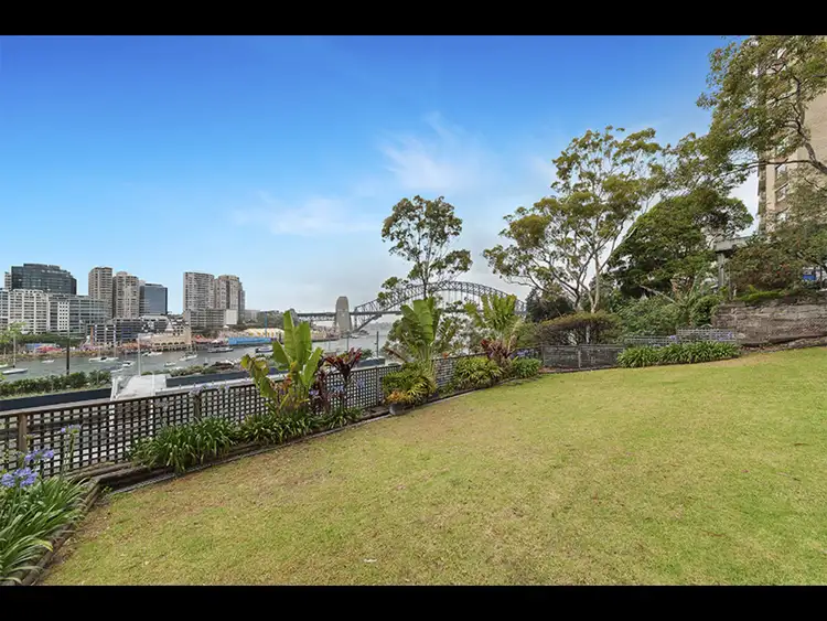 1/29 East Crescent Street, Mcmahons Point NSW 2060