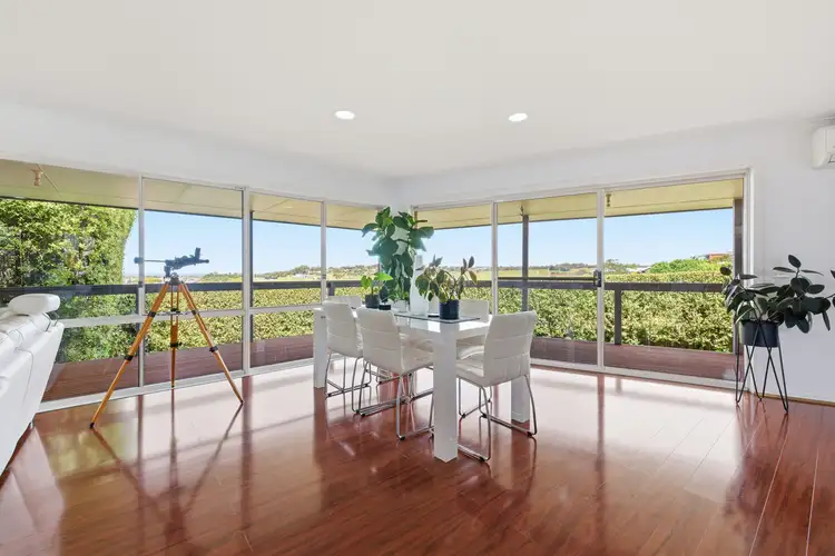 9 Highland Court, Lakes Entrance VIC 3909