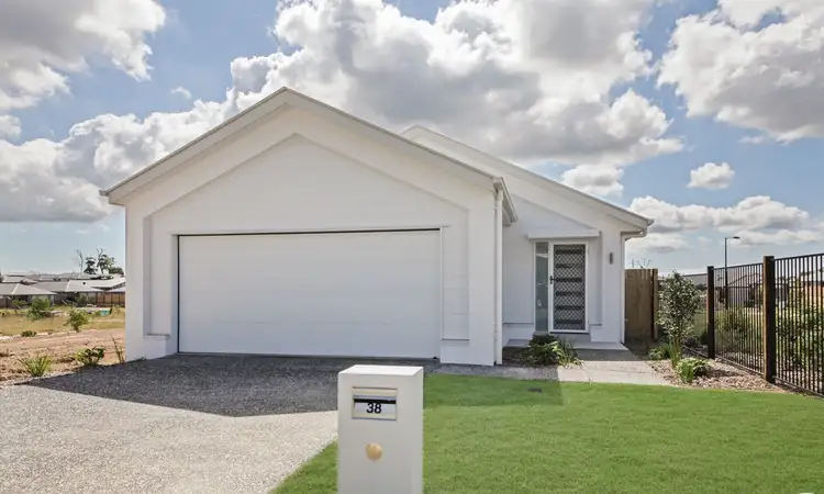 36 Mackenzie, Coomera QLD 4209