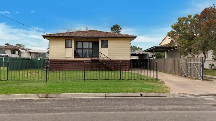 6 Park Crescent, Narrabri NSW 2390