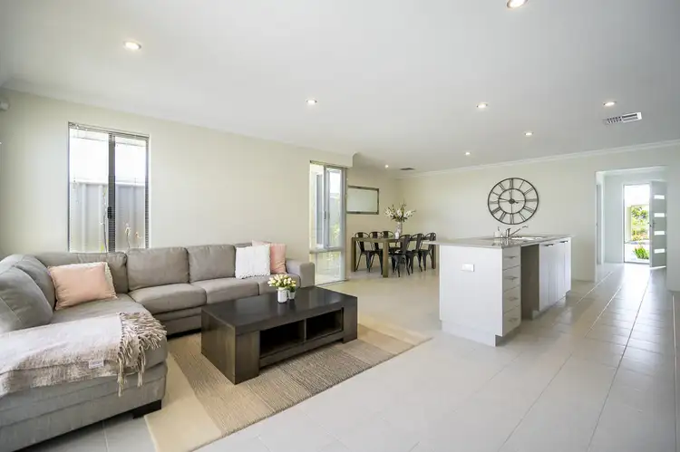 Second view of Homely house listing, 4/27 Barfield Road, Hammond Park WA 6164