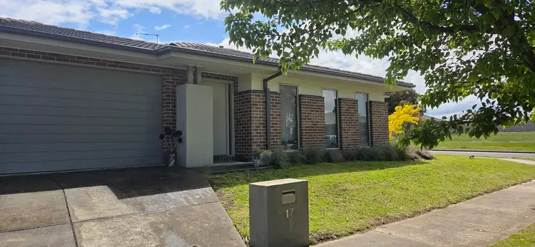 17 Naroo Street, Alfredton VIC 3350