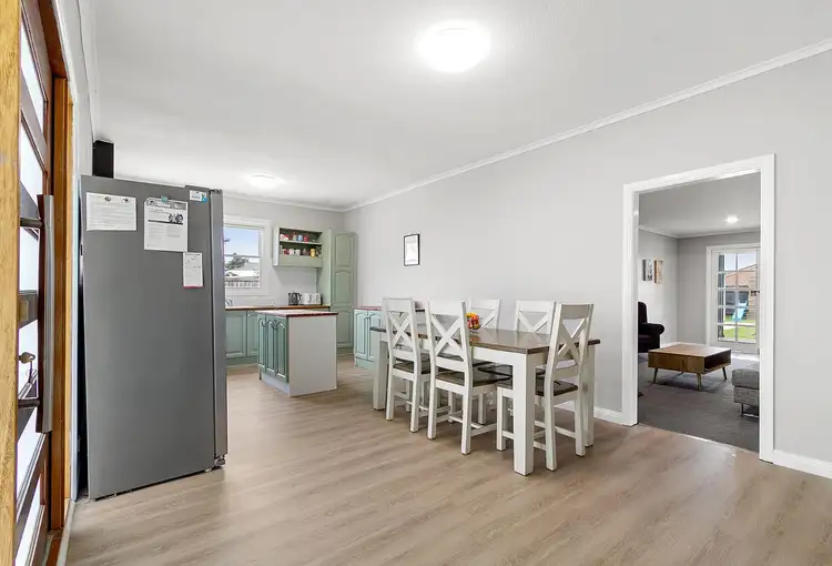 Fifth view of Homely house listing, 11 Doyne Crescent, Traralgon VIC 3844