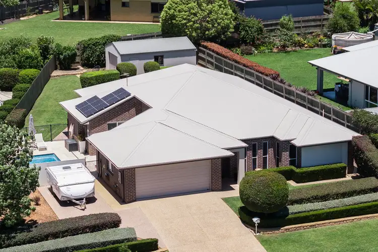 10 Ibis Crescent, Highfields QLD 4352