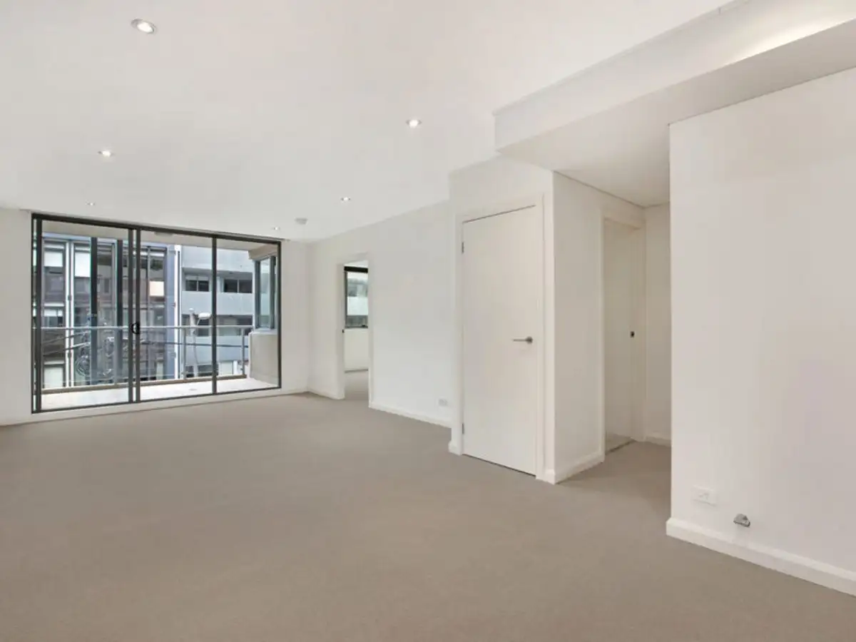 Main view of Homely unit listing, 12/30-36 Albany Street, St Leonards NSW 2065