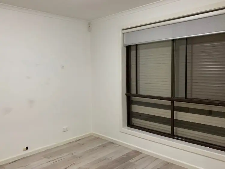 Fifth view of Homely house listing, 1 Wandin Court, Meadow Heights VIC 3048