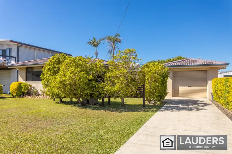 18 Old Bar Road, Old Bar NSW 2430