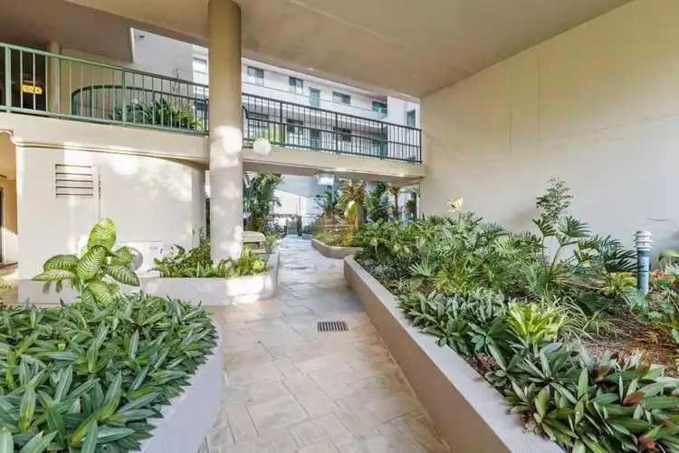 4/1 Burleigh Street, Burleigh Heads QLD 4220