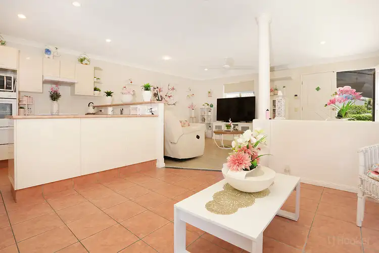 Seventh view of Homely semi-detached listing, 1/27 Eider Avenue, Paradise Point QLD 4216