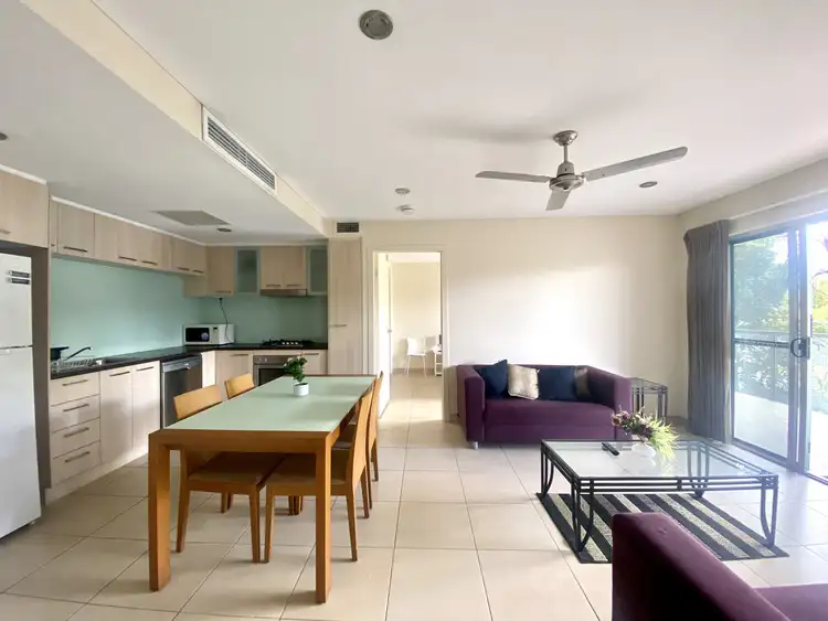 4/221-227 Sir Fred Schonell Drive, St Lucia QLD 4067