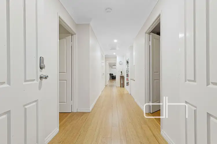 Fifth view of Homely house listing, 25 Playford Mews, Landsdale WA 6065