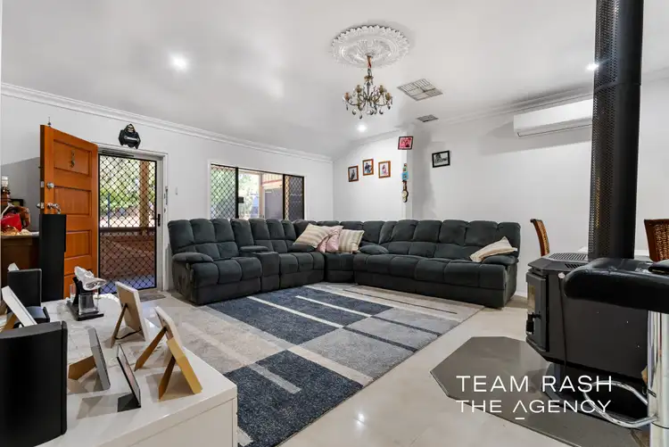 29 Hewison Road, Medina WA 6167