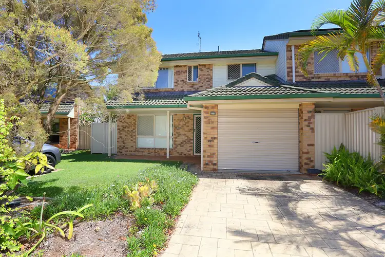 11/2-10 Weedons Road, Nerang QLD 4211