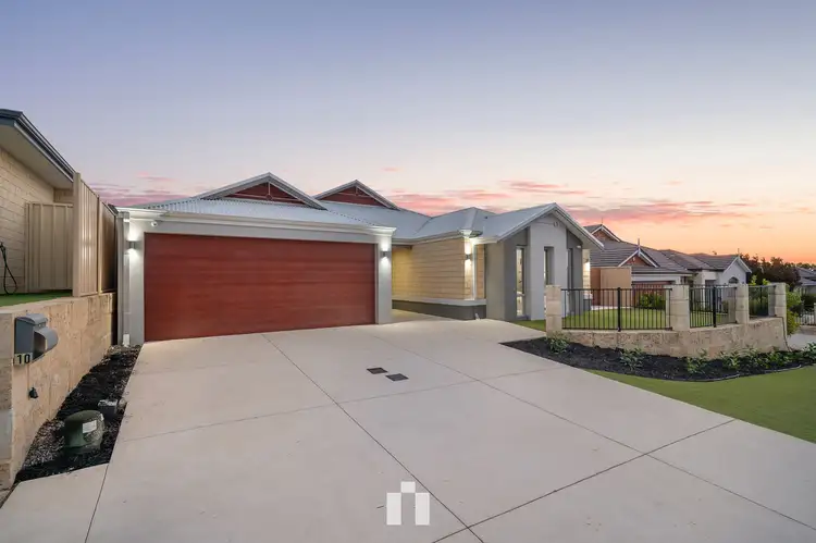 Second view of Homely house listing, 10 Scrubwren Vista, Beeliar WA 6164