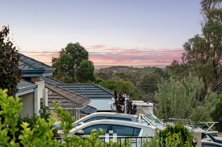 Third view of Homely house listing, 10 Scrubwren Vista, Beeliar WA 6164