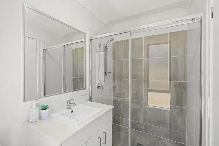 Sixth view of Homely unit listing, 1/25 Shelby Street, Glenvale QLD 4350